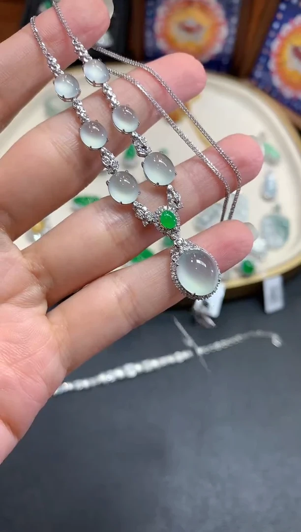 【闪购商品】翡翠项链18K金镶嵌A328|19800