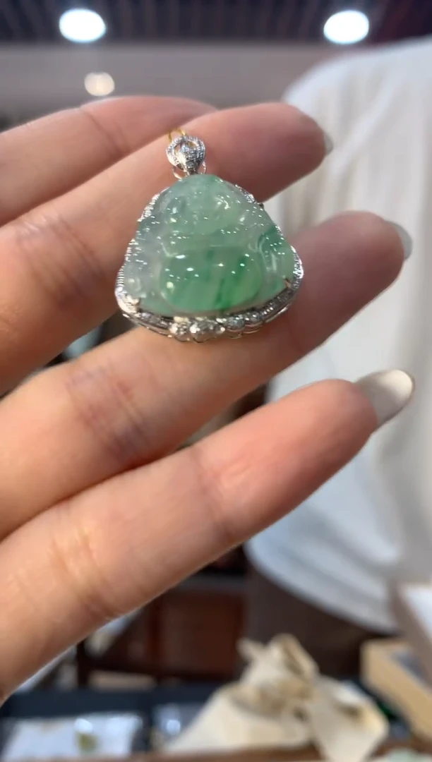 吊坠(不含链)18K金镶嵌翡翠佛公
