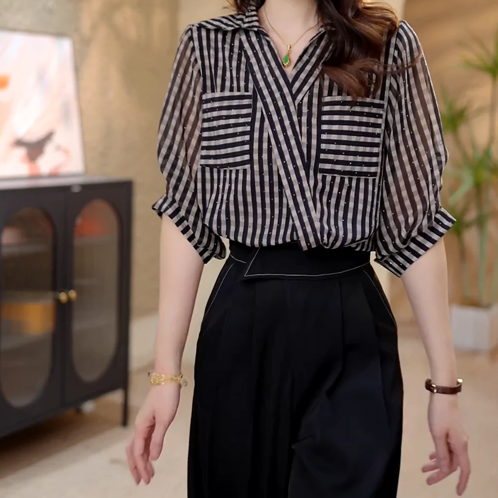 夏季新款简约优雅宽松拼口袋满亮钻条纹衬衫休闲时尚春季百搭女士