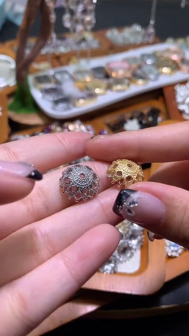 锆石合金花托 8元6个  14咪 银色