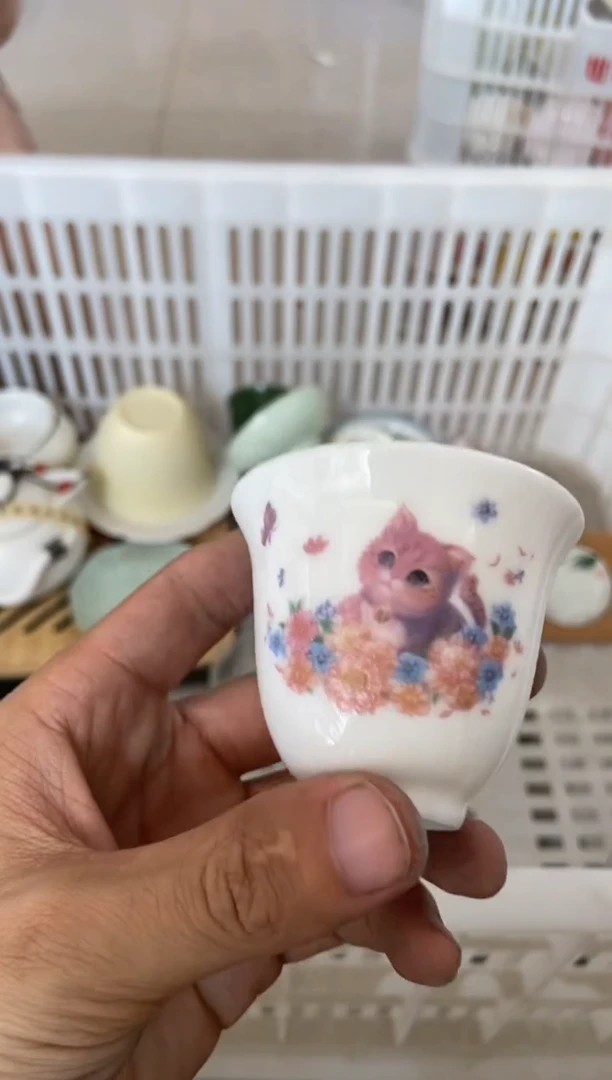 杯无运费险有瑕疵的摄影的产品有使用过的痕迹有点脏介意勿拍