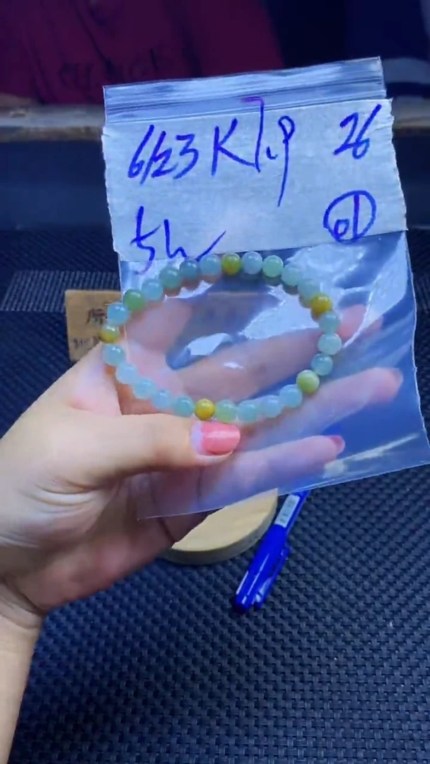 定制翡翠未镶嵌天然缅甸A货翡翠，多样性发货只发其一