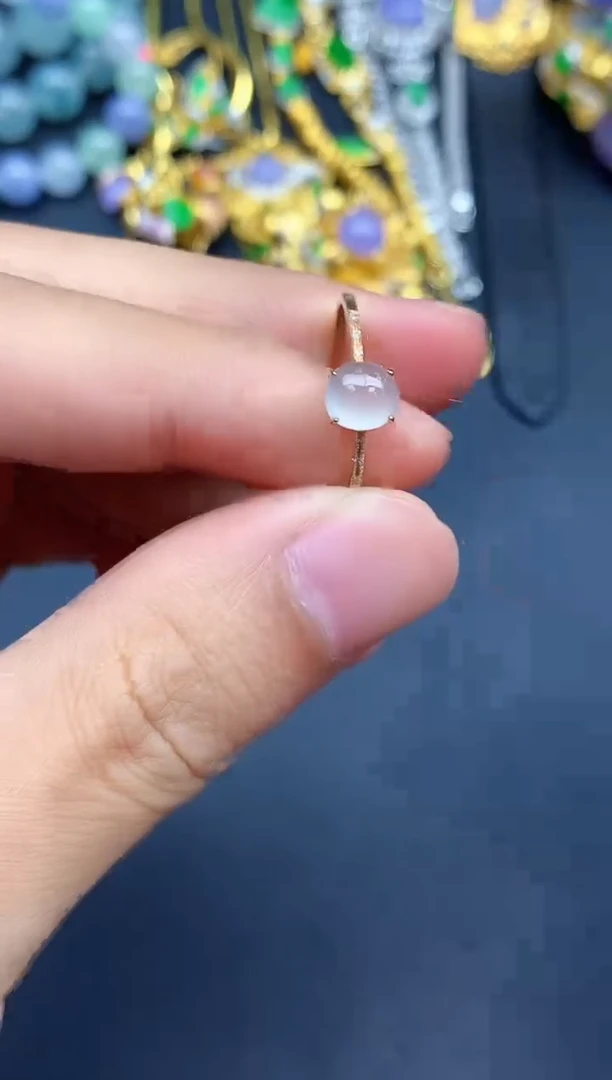 18K金镶嵌戒指翡翠99-春日珠宝