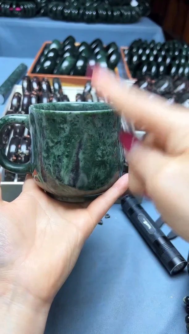 【闪购商品】蛇纹石玉大肚杯未镶嵌多样性发一