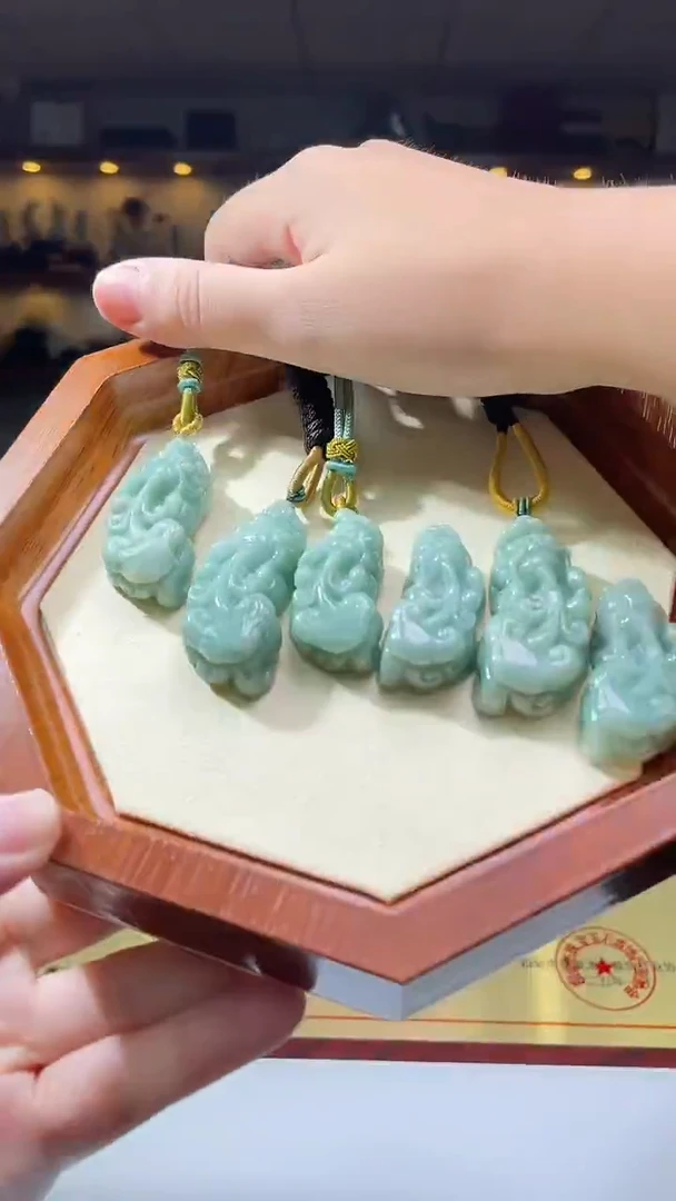 吊坠(不含链)未镶嵌翡翠翡翠吊坠05