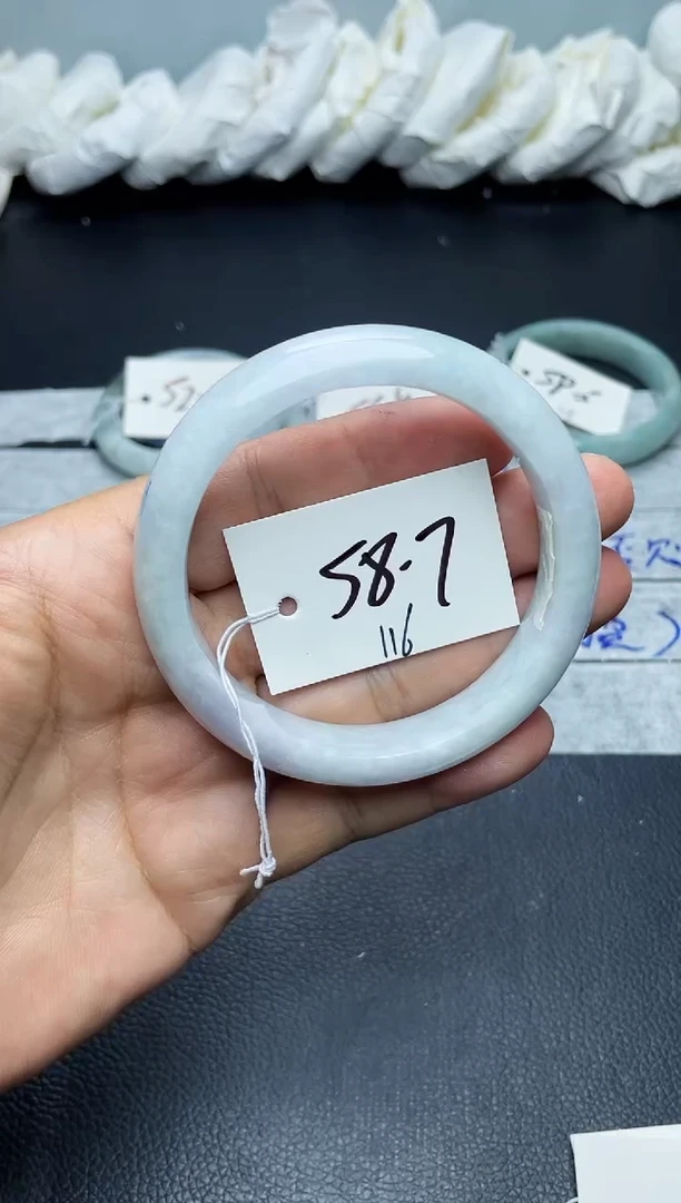 未镶嵌手镯翡翠116