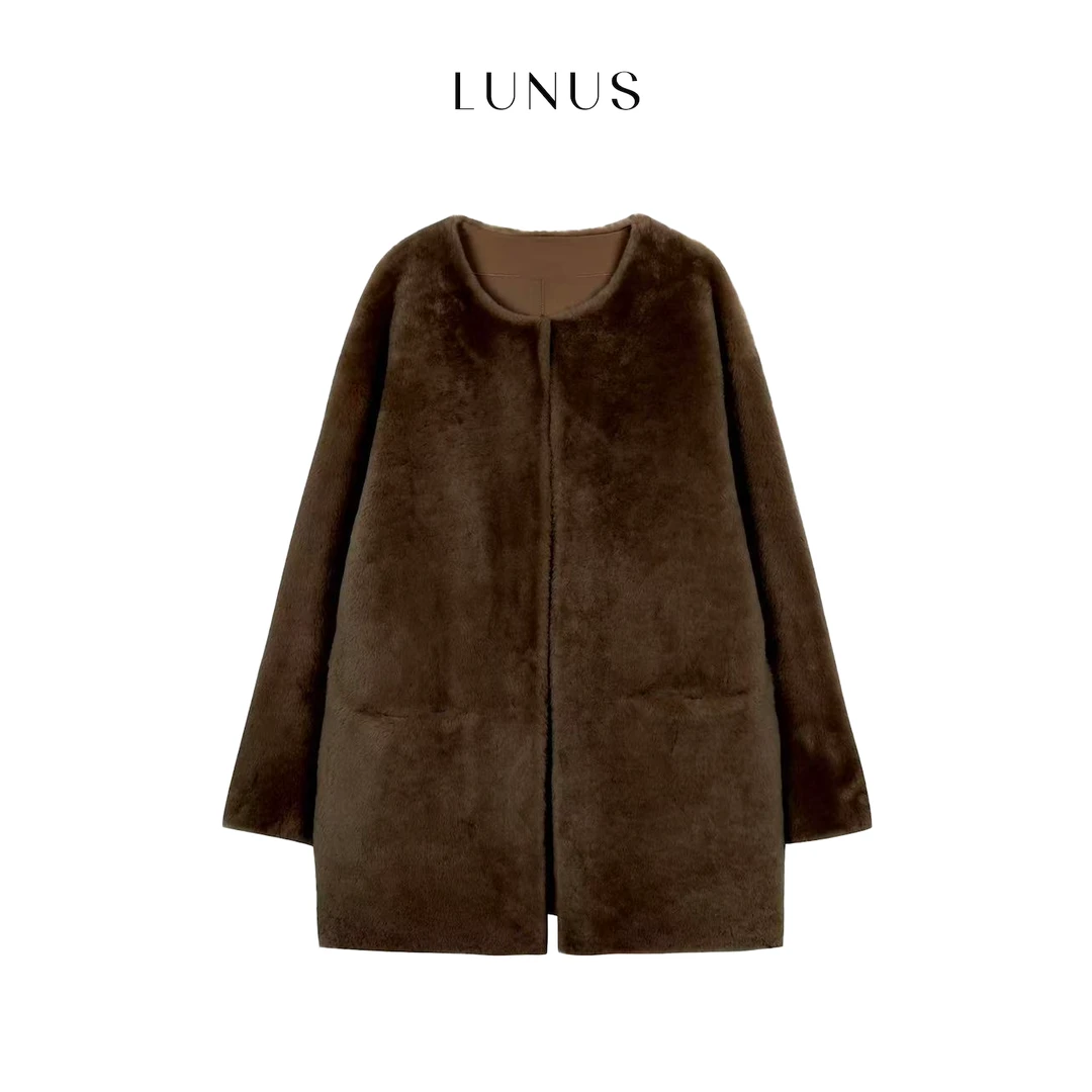LUNUS「暗夜摩卡」澳洲进口美利奴皮毛一体圆领极简老钱外套秋冬