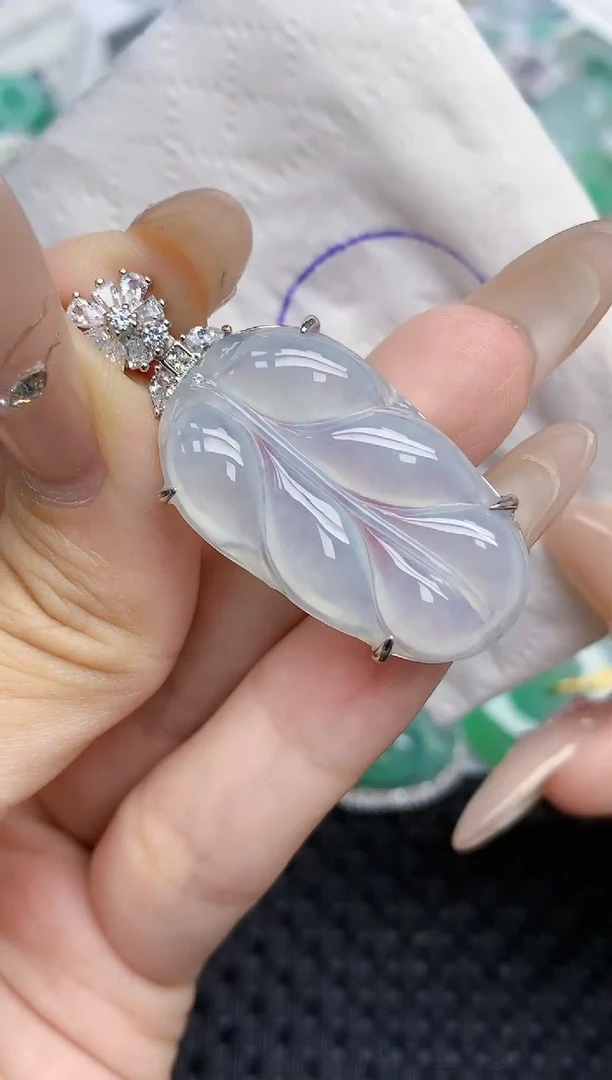 颈饰银S925镶嵌翡翠169   天然翡翠A货  百元以上9米证书费自理