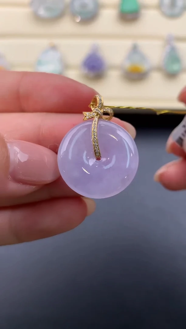 【闪购商品】翡翠颈饰18K金镶嵌D987