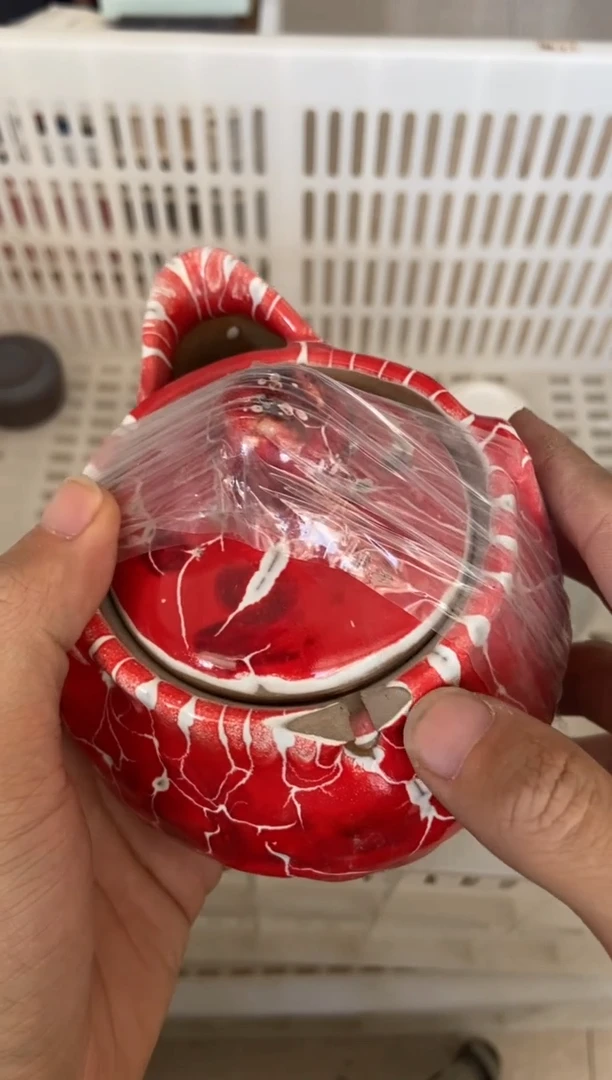 杯子陶有磕碰的介意勿拍