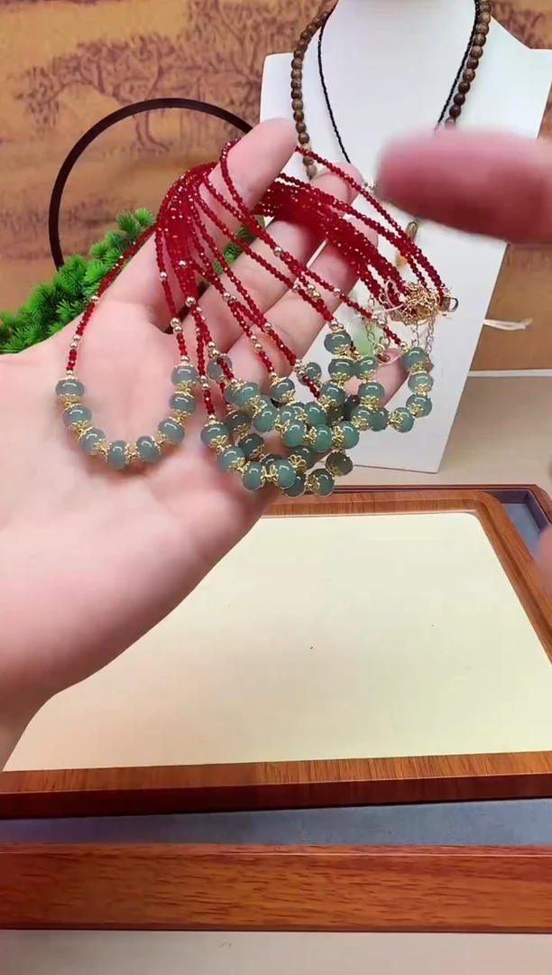 翡翠14K金镶嵌颈饰X45