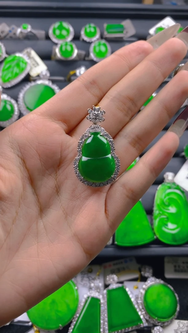 【闪购商品】翡翠颈饰银S925镶嵌11111111