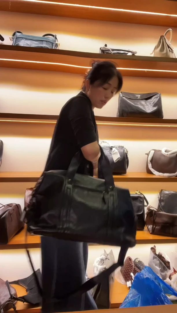 牛皮（革）高端订制时尚百搭女士 手提 腋下 斜跨包