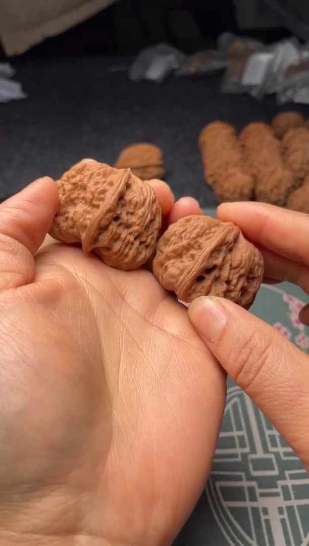 把件文玩核桃w66  凹底 42尺