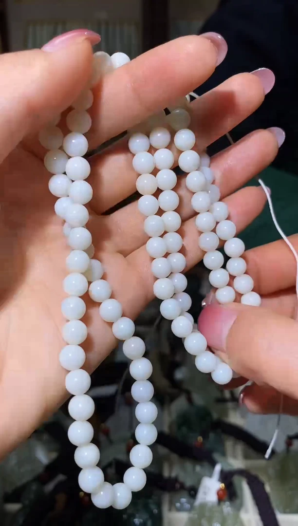 颈饰未镶嵌和田玉2