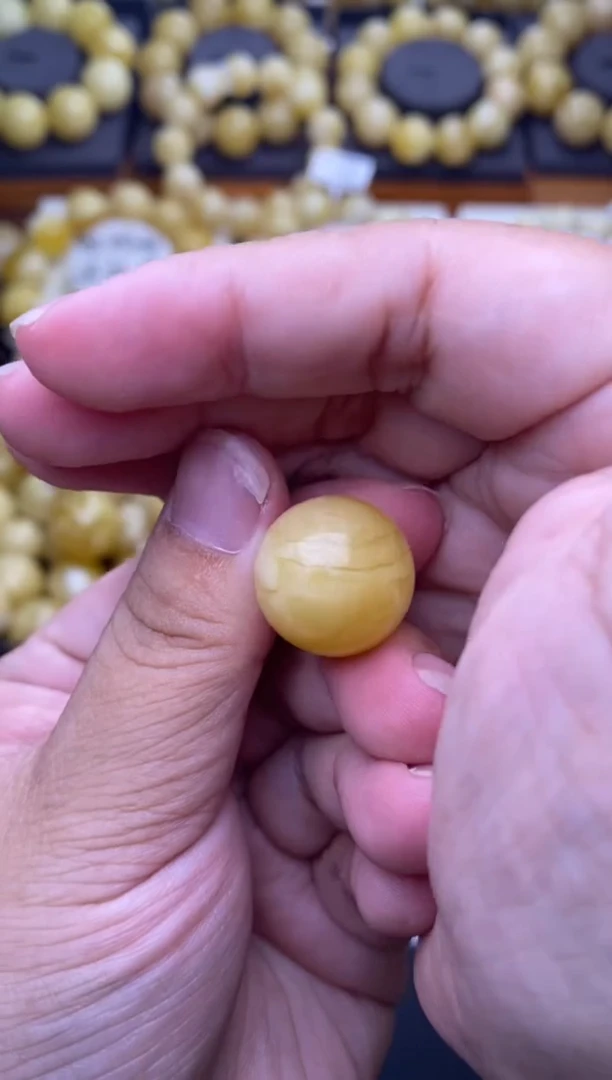 裸石琥珀未镶嵌 星筠珠宝优选83