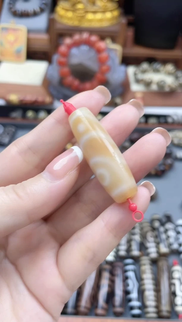 未镶嵌珠珠玛瑙/玉髓聚缘 龙头五眼