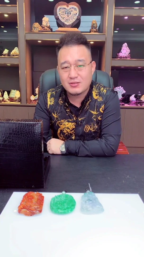 未镶嵌定制翡翠山*天然翡翠（拍一发一）