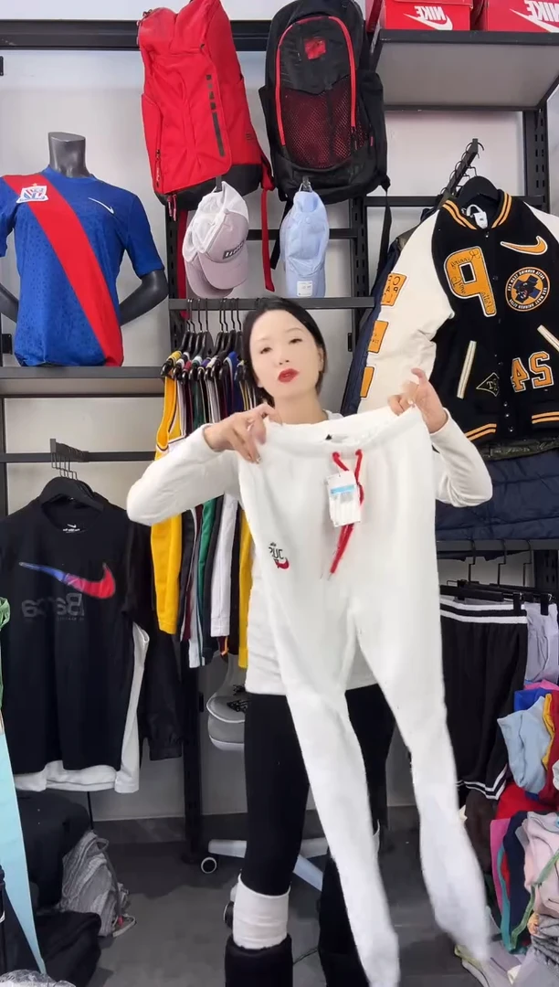 623闪购编码 Nike/Joedan运动卫衣裤以直播间过款为准 尺码·M