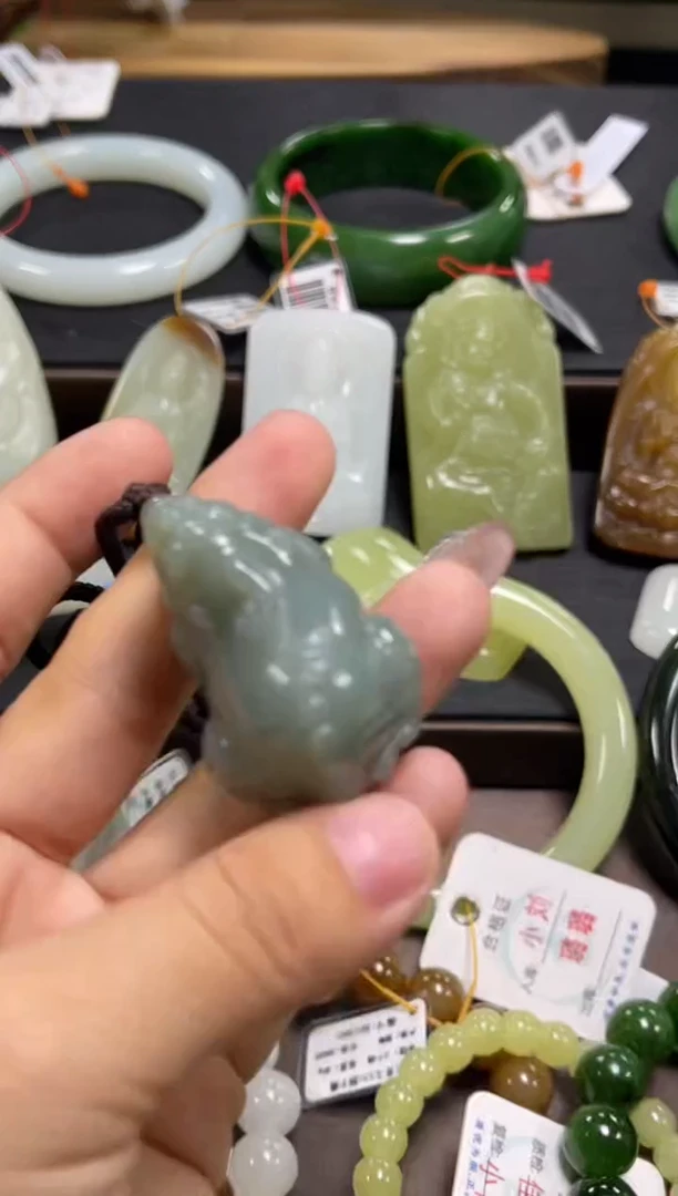 未镶嵌和田玉把件吐拉牧场 貔貅9015456