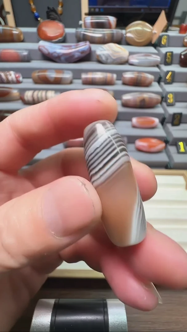 未镶嵌颈饰玛瑙/玉髓玛瑙45*20