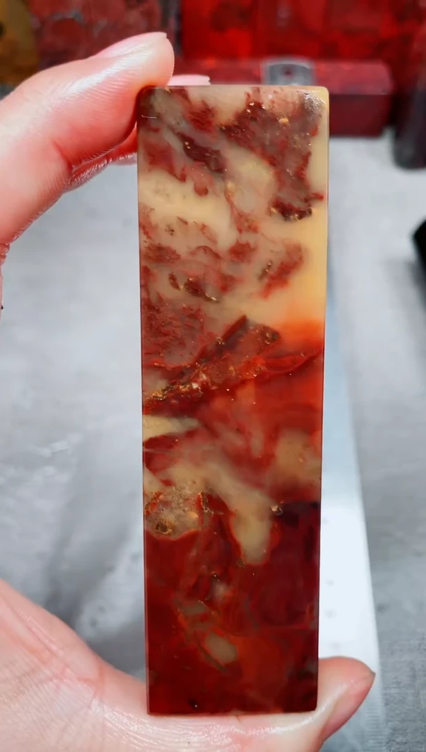 桂林鸡血玉素章3.0左右20