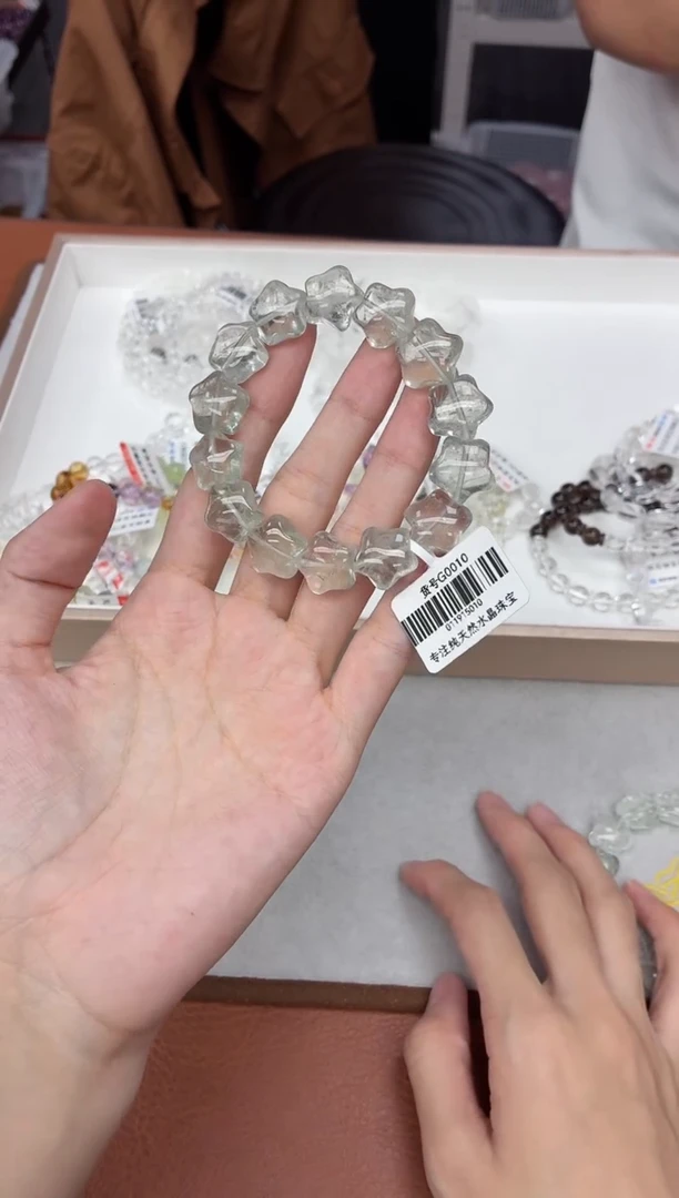 未镶嵌手串水晶绿星星手串 多样性发一