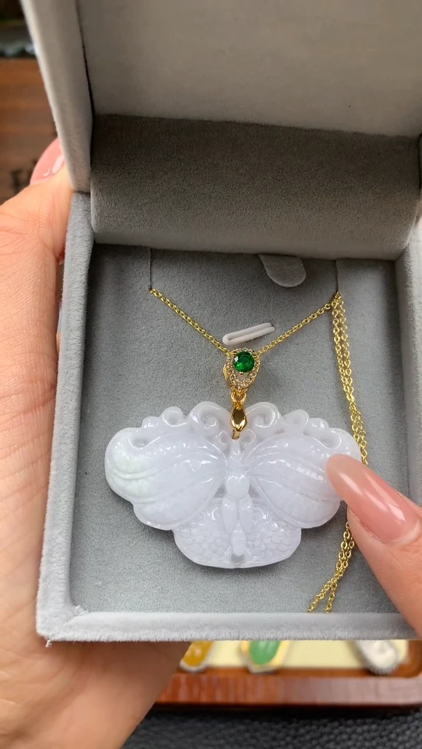 【闪购商品】翡翠颈饰合金吊坠