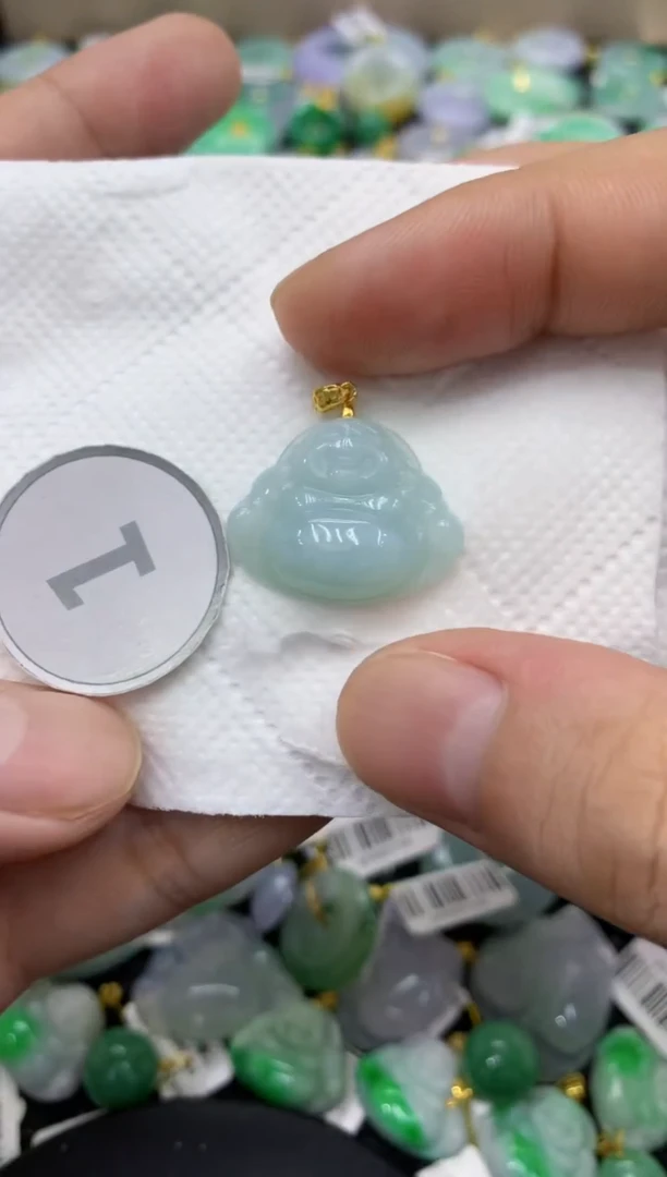 颈饰未镶嵌翡翠天然缅甸翡翠A货