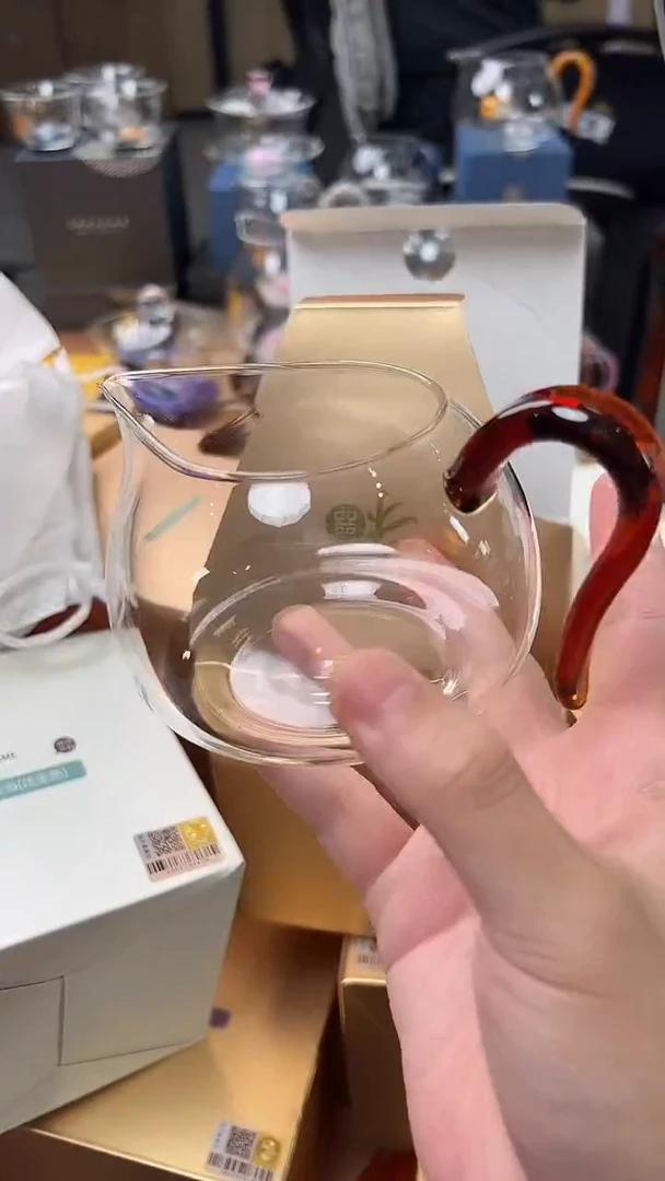 @@禾器晶彩淡然琥珀色