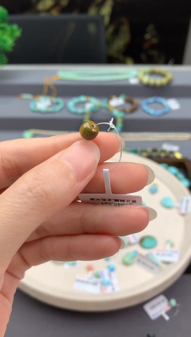 未镶嵌单珠南红玛瑙R101