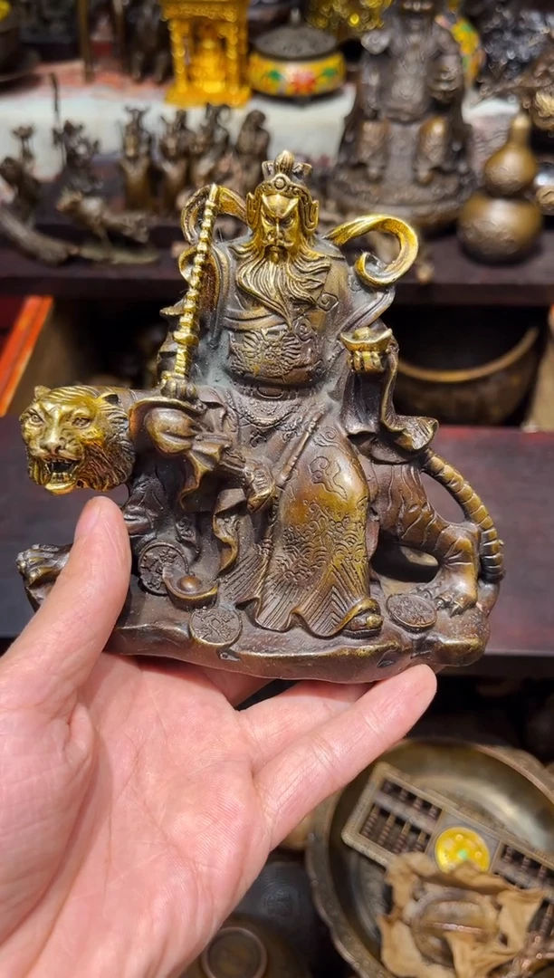 诺诺古铜高端精品R105