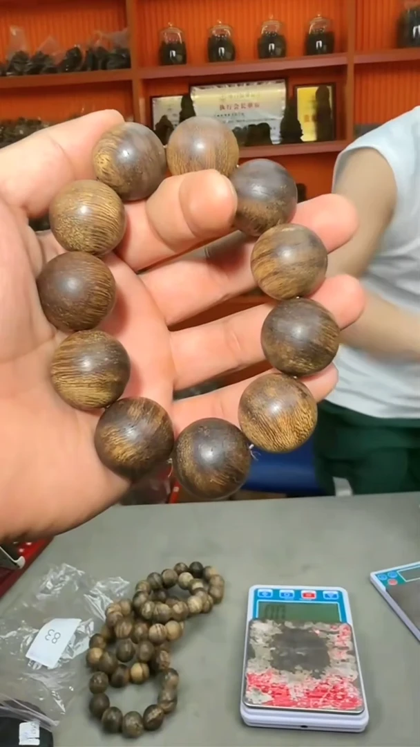 沉香手串66号单圈香港76g2.2多样性发一