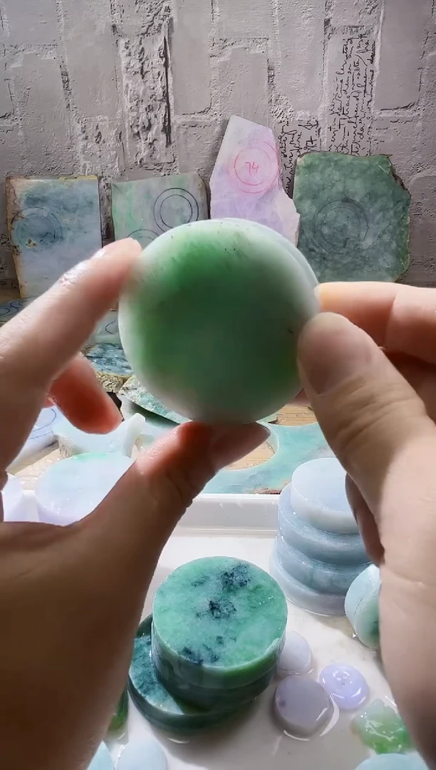 翡翠未镶嵌颈饰翡翠A货578