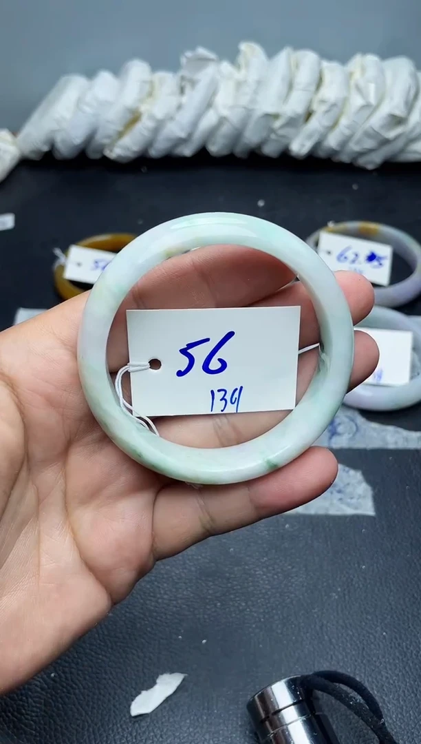 未镶嵌手镯翡翠139