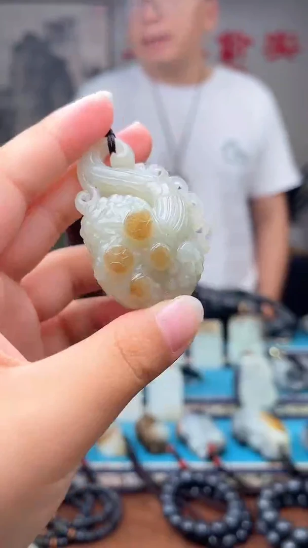 和田玉未镶嵌挂件1