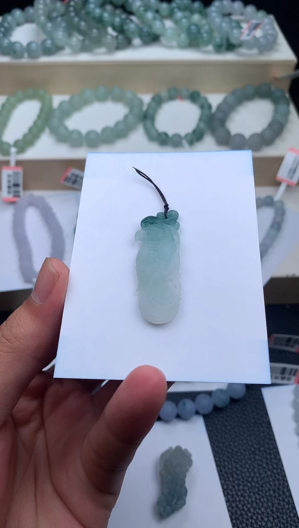 未镶嵌定制翡翠友*者翡翠