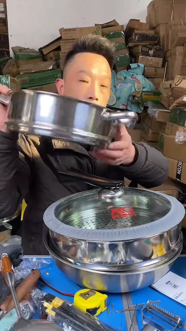 双耳不锈钢蒸笼24 有小磕碰