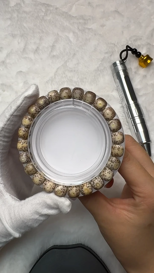 手串星月菩提糯冰奶奶灰大留白