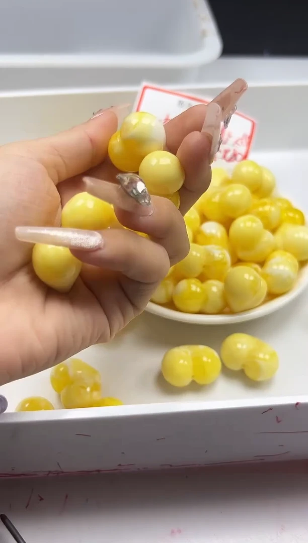 蜜蜡颈饰未镶嵌w3087蜜蜡屁桃*1个