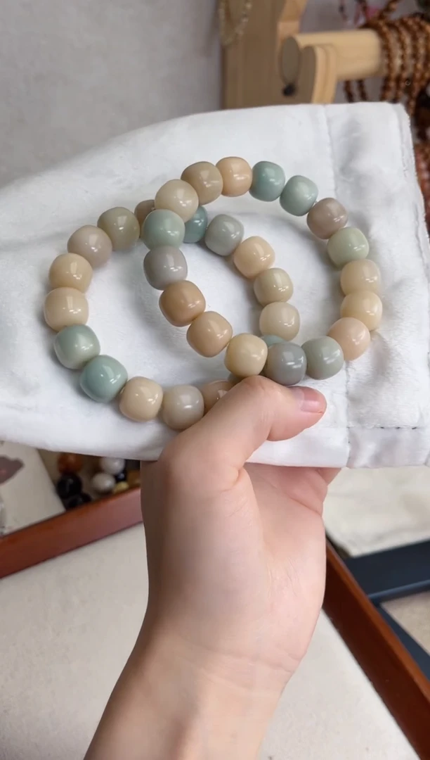 菩提根/象牙果手串c16青柠奶昔玉化桶珠12*13现穿