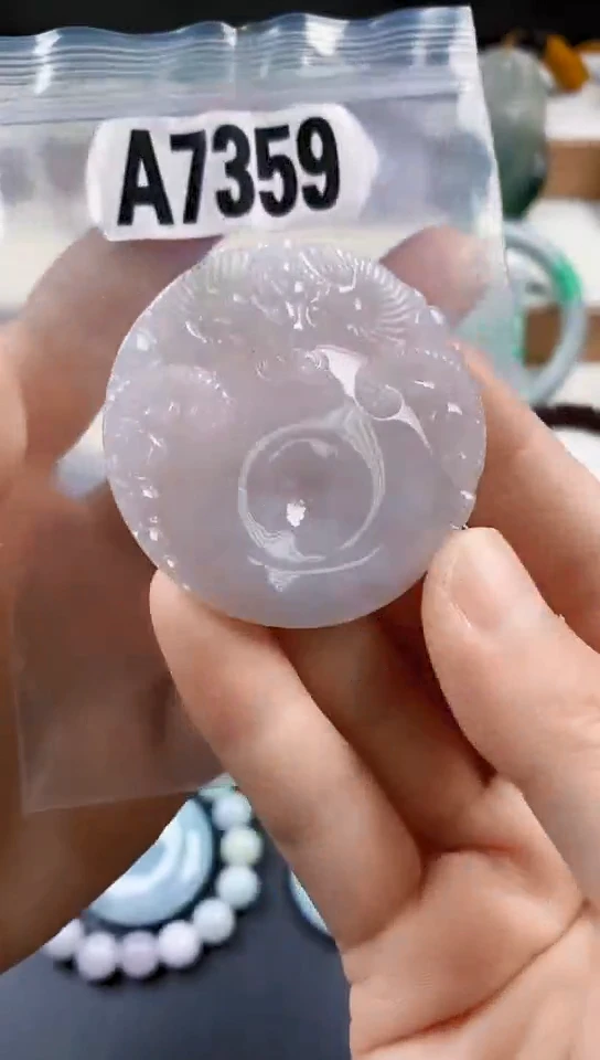 颈饰未镶嵌翡翠天然翡翠吊坠挂件