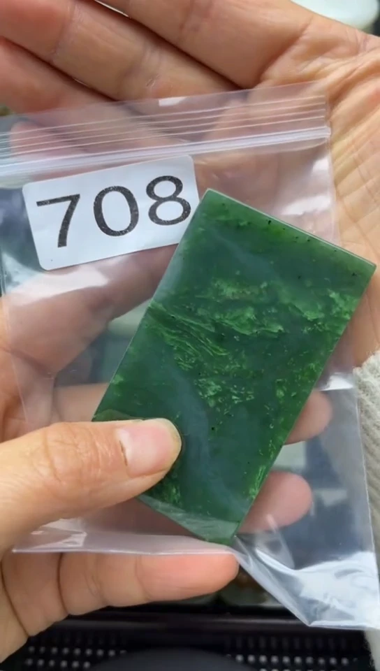 未镶嵌和田玉珠宝半成品牌子