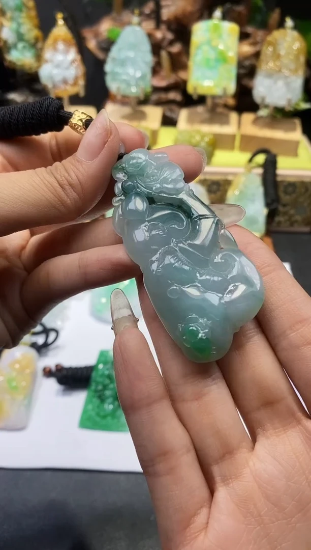 【闪购商品】定制翡翠未镶嵌翡翠A货