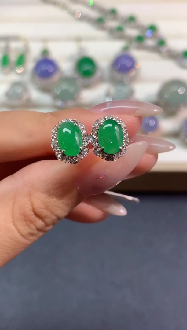 翡翠18K金镶嵌耳饰耳饰|3800