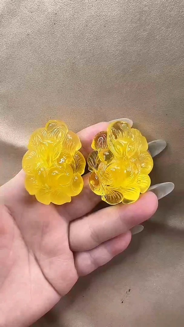 琥珀颈饰未镶嵌耳环