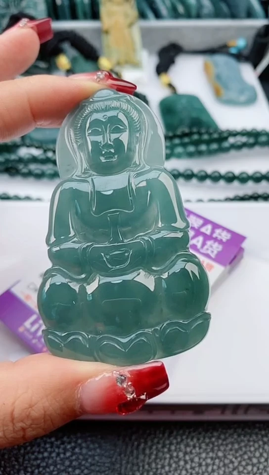 【闪购商品】翡翠颈饰未镶嵌