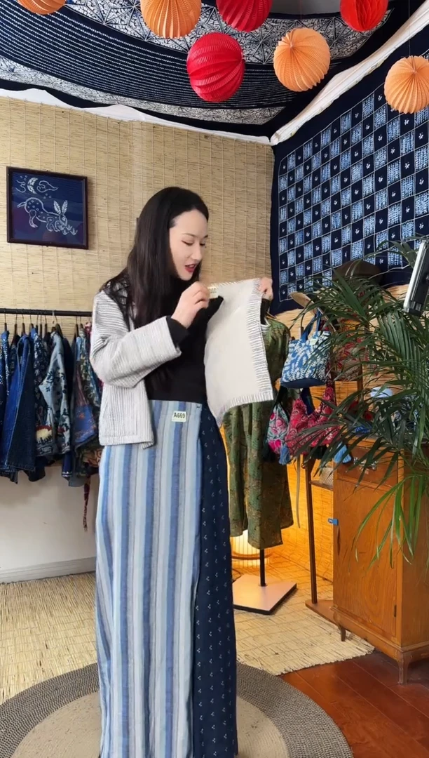 【闪购商品】设计师款白条纹外套613