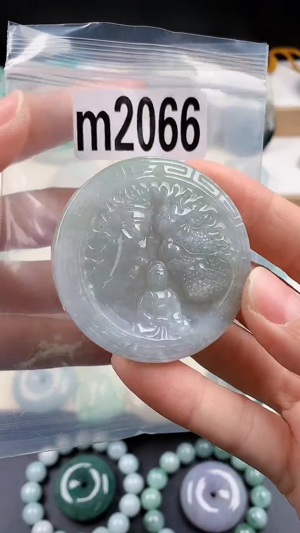 颈饰未镶嵌翡翠颈饰未镶嵌缅甸天然翡翠吊坠