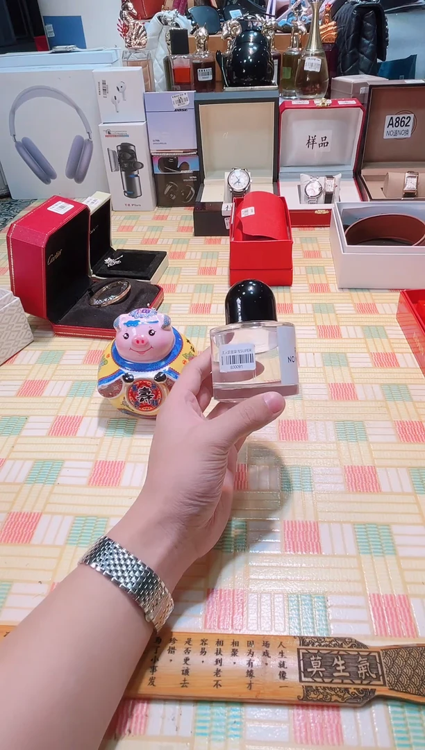 瓷片瓷器 库房到期 全部地板价@@1